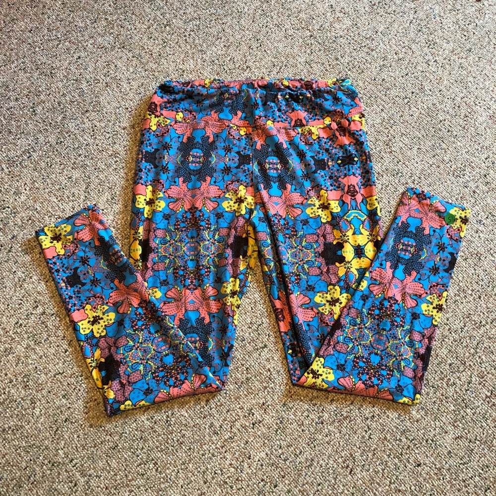 Lula roe leggings